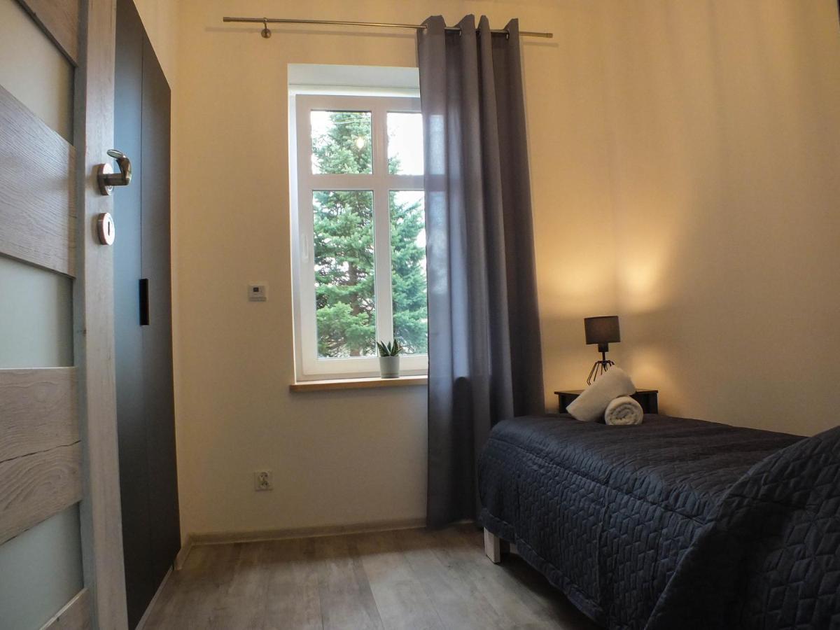 Apartament Plac Piastowski 1 Еленя-Гура Экстерьер фото